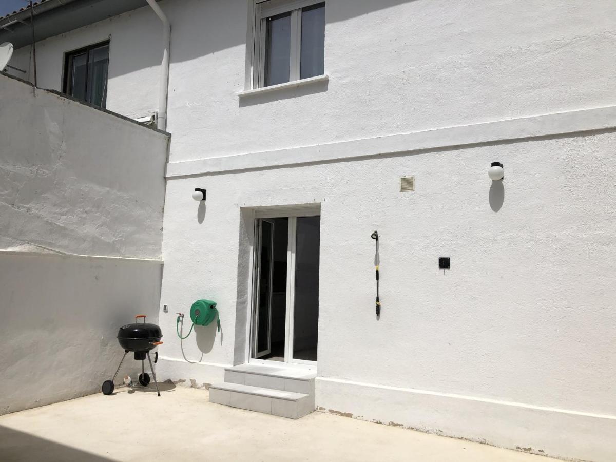 Selbaondoa, Casa Con Patio En El Prepirineo Navarro Lumbier Bagian luar foto